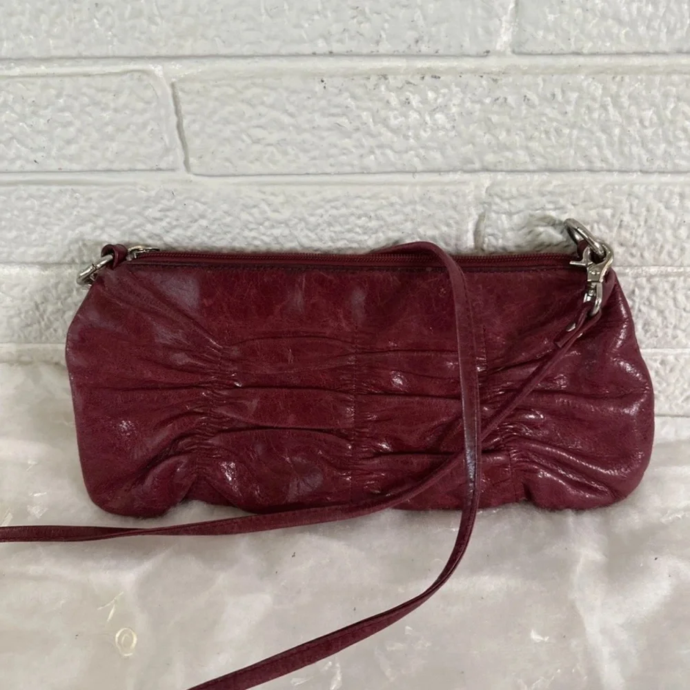 vintage hobo shoulder bag .Hobo International Women's Vintage Leather Crossbody